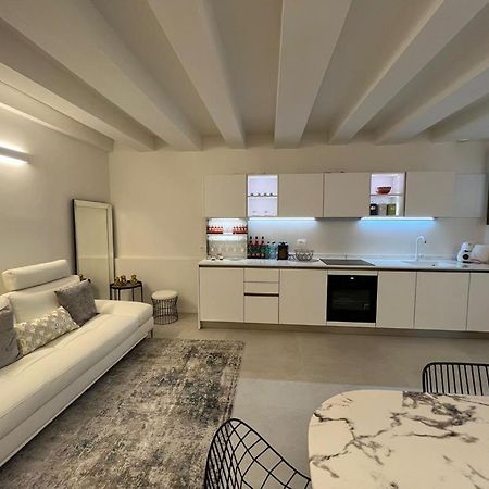 Immobiliare Nk Palazzo Bonvicini Apartment Венеция Екстериор снимка