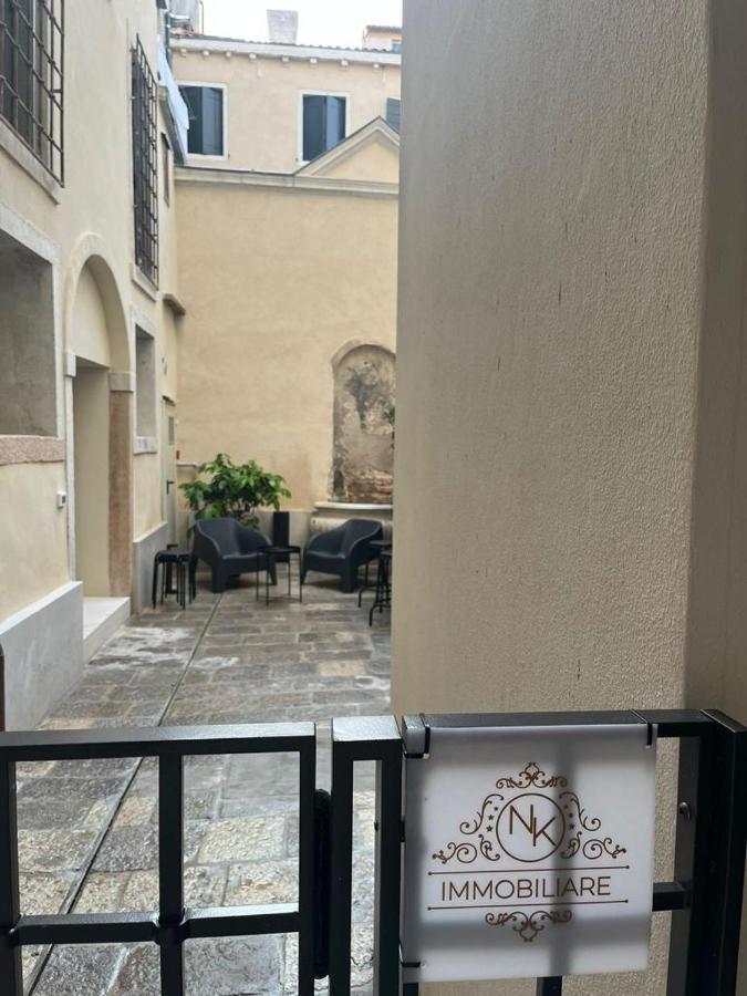 Immobiliare Nk Palazzo Bonvicini Apartment Венеция Екстериор снимка