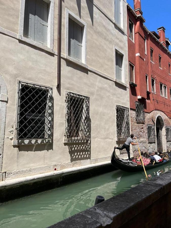 Immobiliare Nk Palazzo Bonvicini Apartment Венеция Екстериор снимка